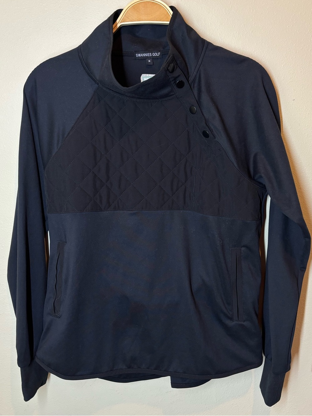 Swannies Golf Quilted Black Pullover, medium